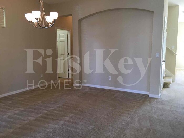 Building Photo - 5457 Gemgold Ct