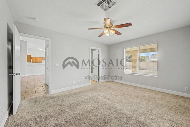 Building Photo - 2049 E San Tan Ct