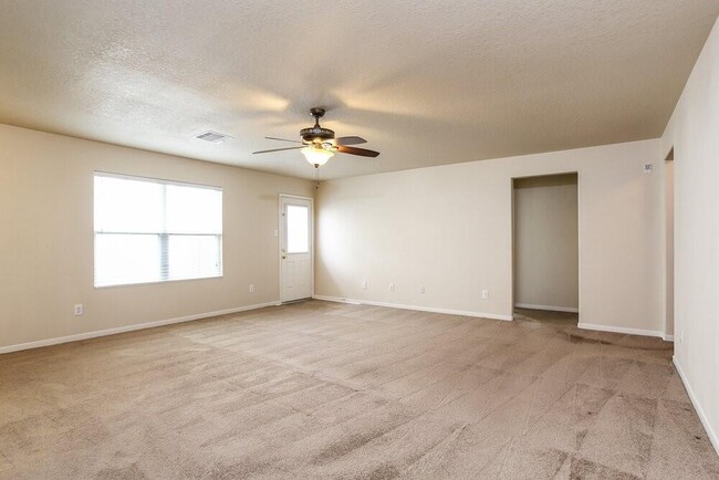 Building Photo - 16806 Accolade Way