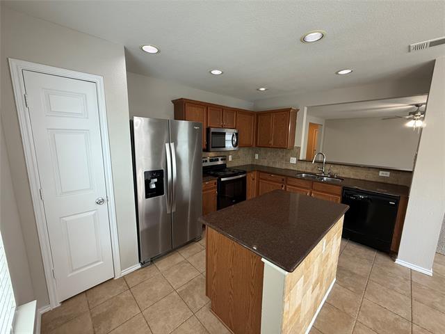 Building Photo - 8614 Mountain Bluff Ln