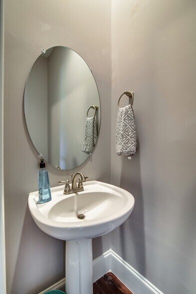 Building Photo - 1026 October Park Way