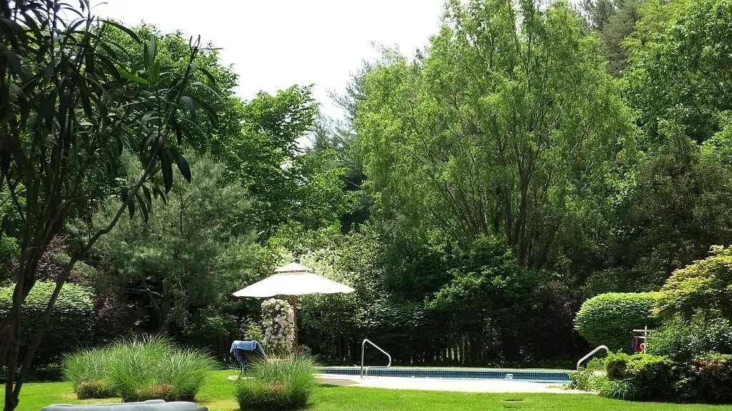 Building Photo - 100 Kirk Rd