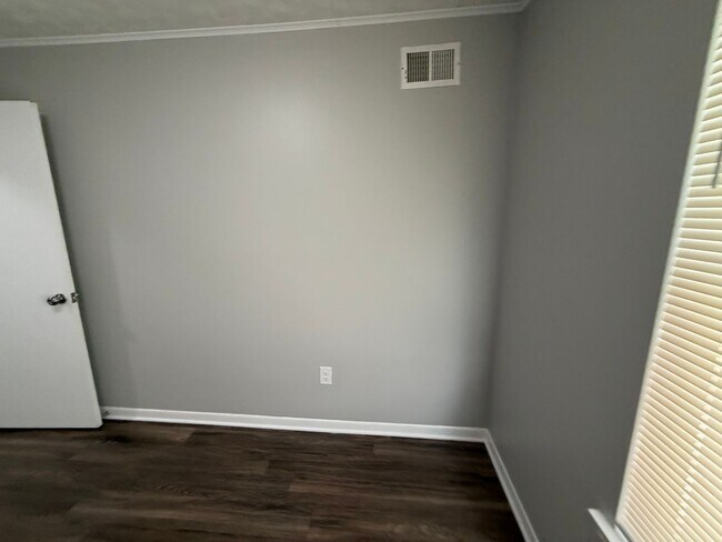 Building Photo - Welcome to your new home in Southaven, MS! HALF OFF FIRST MONTH RENT!!