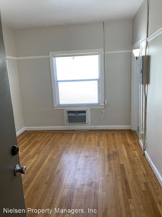 Building Photo - 1410 G St