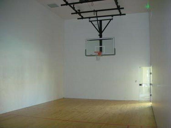 Building Photo - 602 Villa Cir