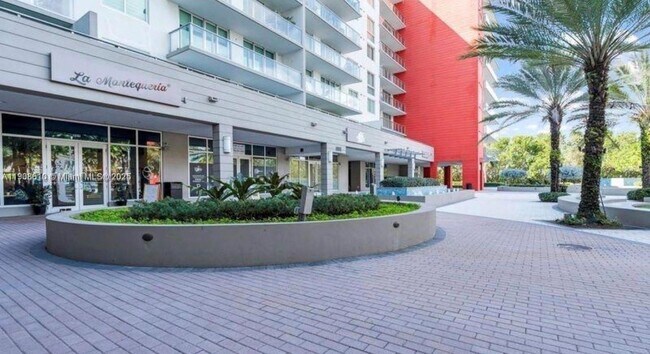 Building Photo - 7875 NW 107th Ave