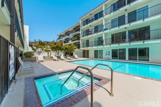 Building Photo - 1720 Ardmore Ave