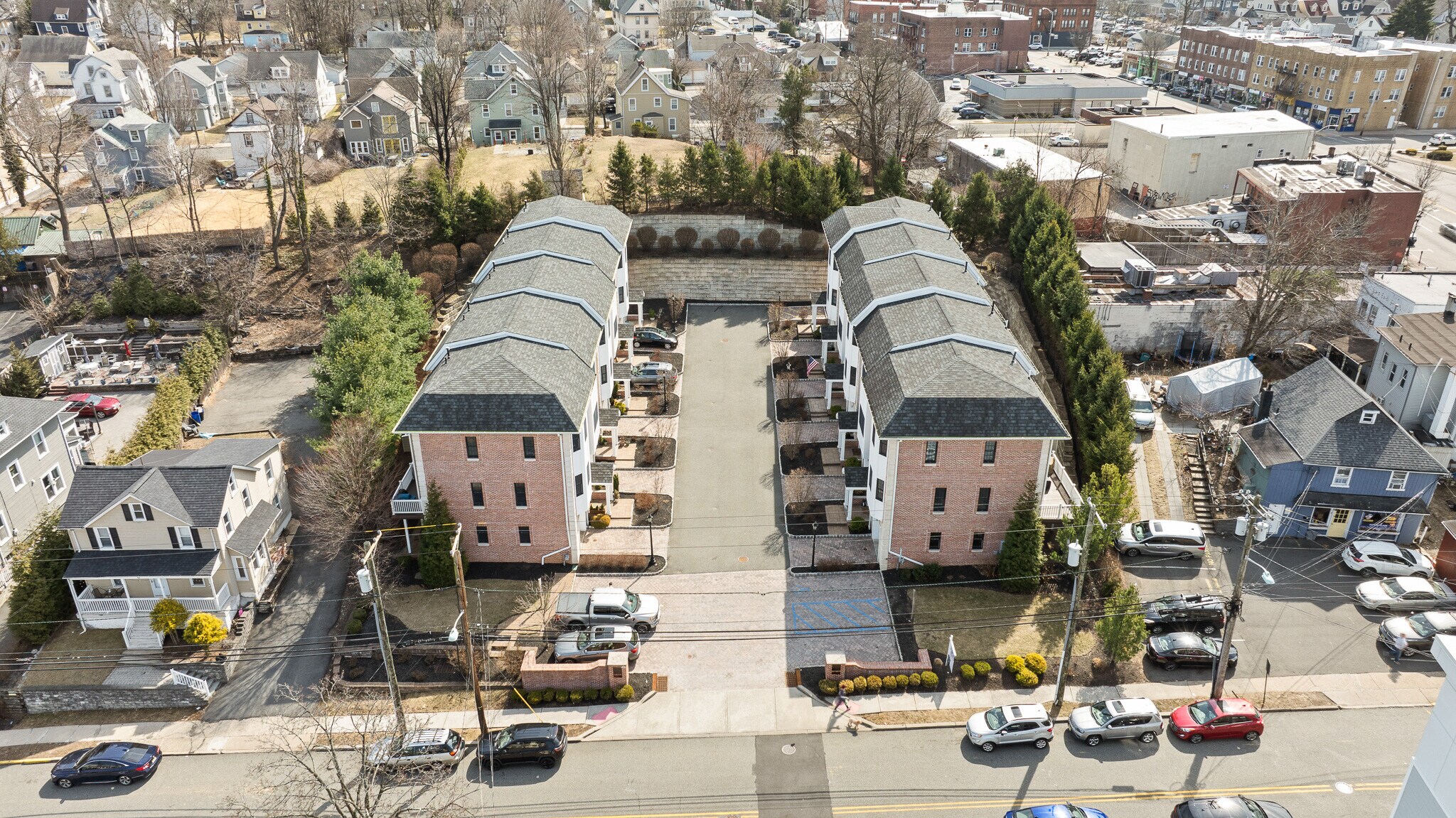 Building Photo - 4 Central Ave