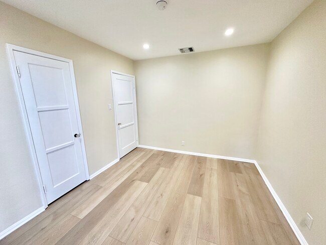 Building Photo - 2544 N Keystone St