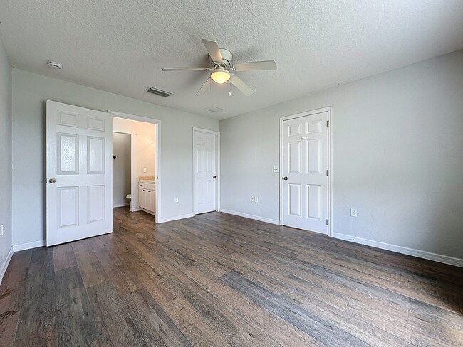 Building Photo - 424 Danube Dr