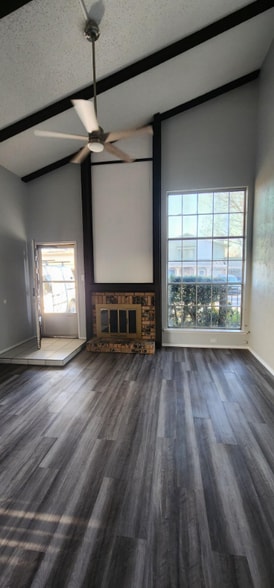 Building Photo - 705 Intrepid Dr