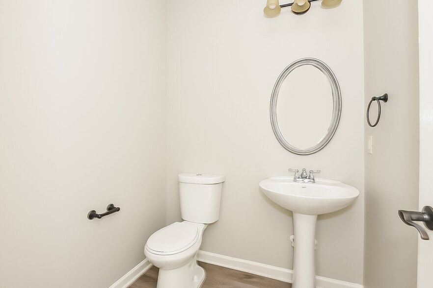 Building Photo - 159 Bethany Manor Dr