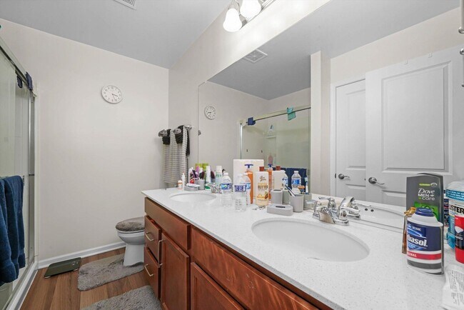 Building Photo - 1492 Orchid St