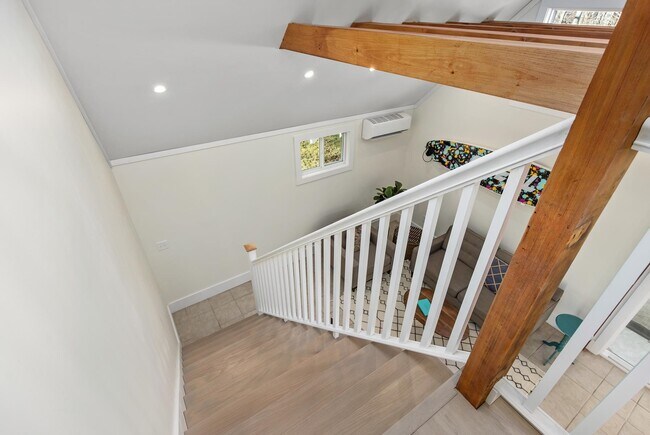 Building Photo - 50 Briar Rd