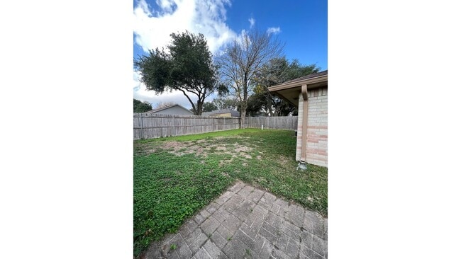 Building Photo - 2111 Wheathall Camp Ln