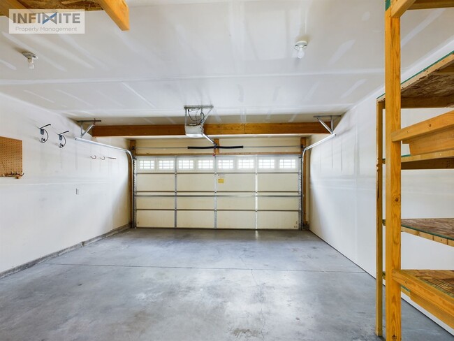 Building Photo - 3 Bedrooms | 2.5 Baths | 2-Car Garage