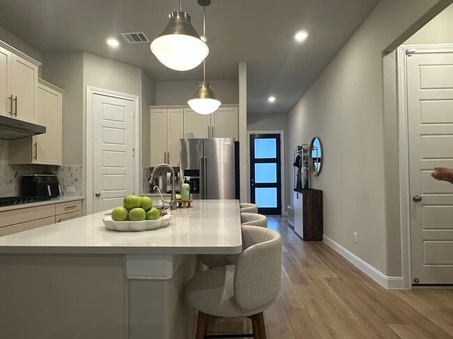 Building Photo - 8409 Soaring Sky Ln