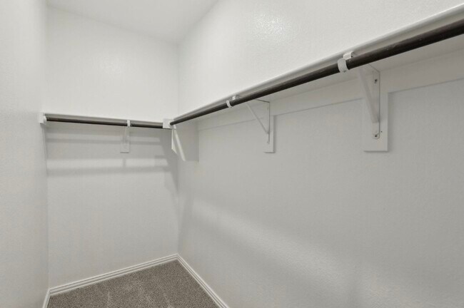 Building Photo - 519 Willet Dr