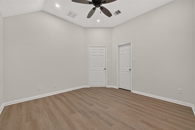 Building Photo - 5607 Granite Falls Ln