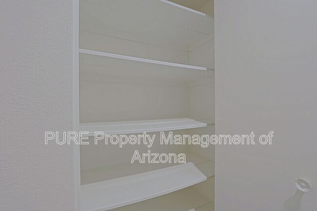 Building Photo - 9355 N 91st St