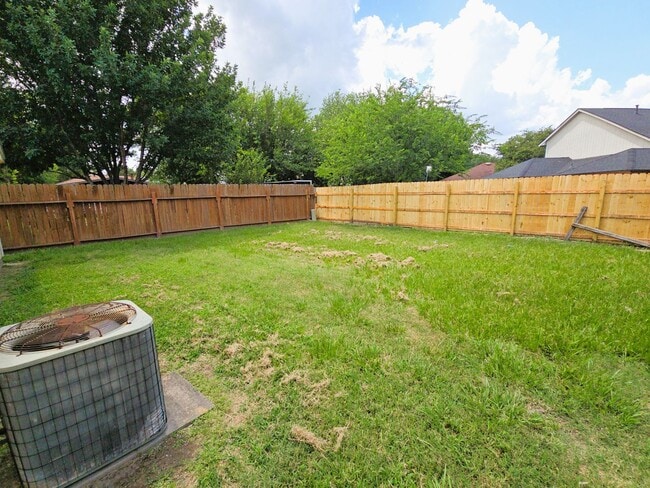 Building Photo - 3930 Mohlerbruk Dr