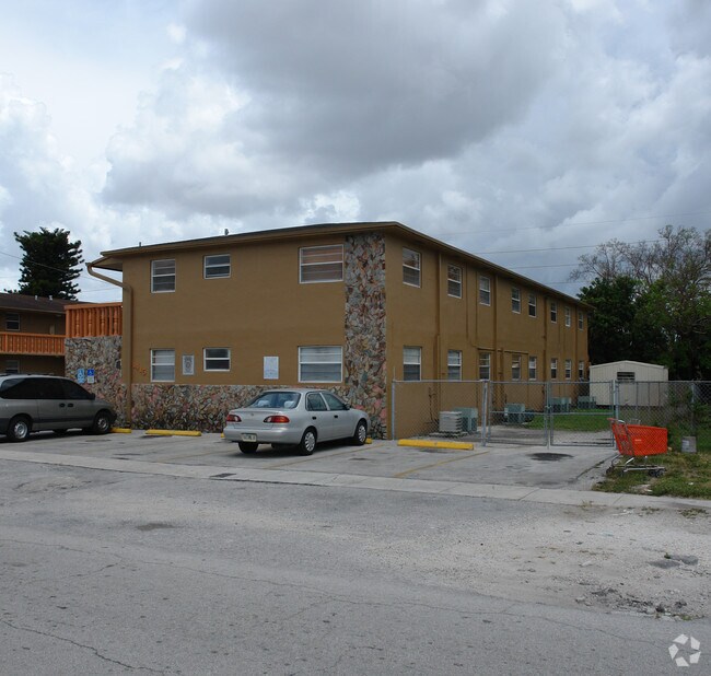 Building Photo - 1415-1425 W 28th St