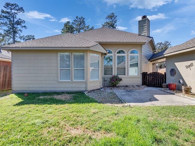 Building Photo - 30018 Bashaw Dr