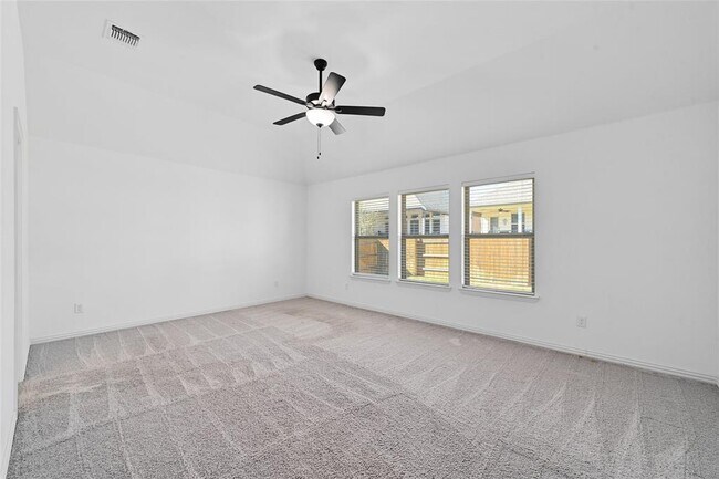 Building Photo - 160 Fawn Riv Run