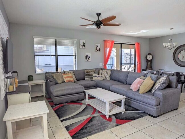 Building Photo - 1956 Wedge Dr