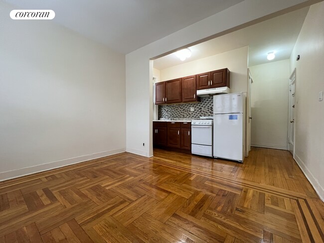 Building Photo - 48-31 45th St