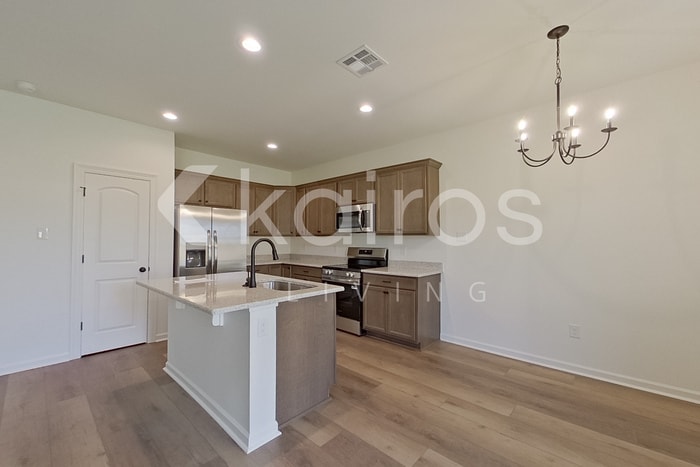 Building Photo - 102 Hendrix Rd