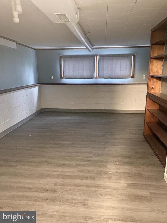 Building Photo - 19 Merriman Rd