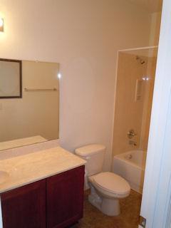 Building Photo - 601 Menaul Blvd NE