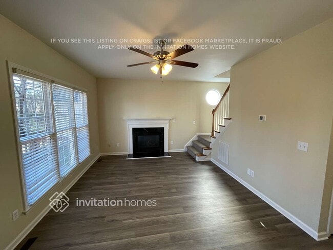 Building Photo - 17400 Cambridge Grove Dr