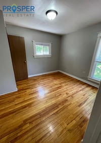 Building Photo - SU457X