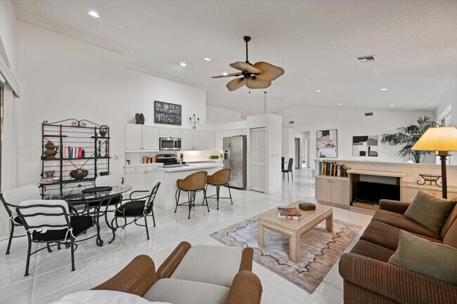 Building Photo - 4362 Kensington Park Way