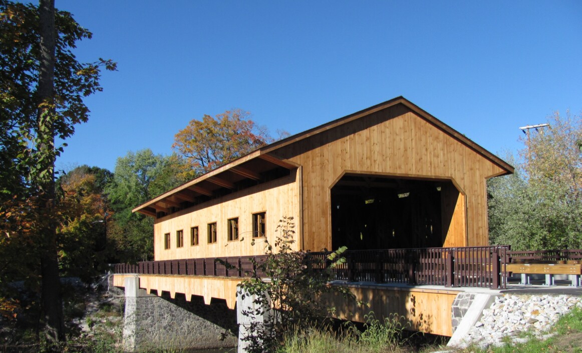 Building Photo - 27 Pine St