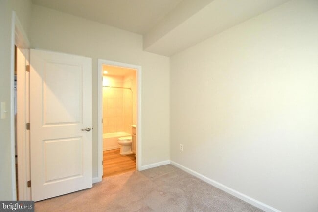 Building Photo - 1318 Trestle Dr