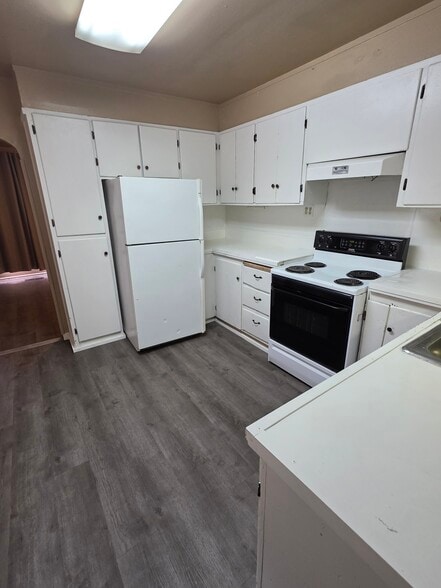 Kitchen from 3rd BR - 552 5th Ave W