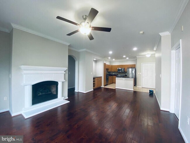 Building Photo - 12929 Centre Park Cir