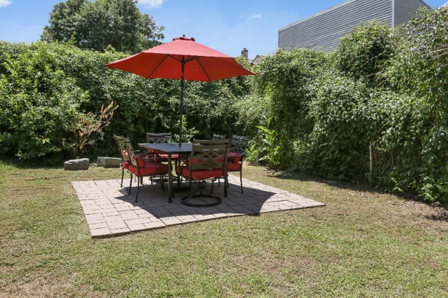 Building Photo - 1212 Treme St