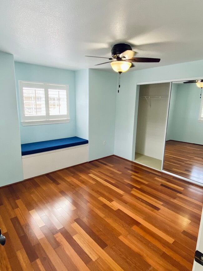 Building Photo - 7018 Hawaii Kai Dr