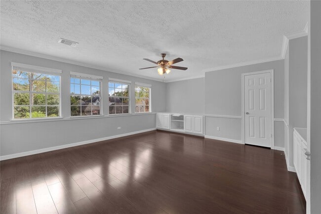 Building Photo - 4422 Brook Shadow Dr