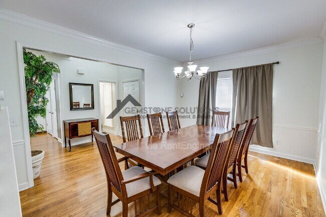 Building Photo - 1024 Belcor Dr