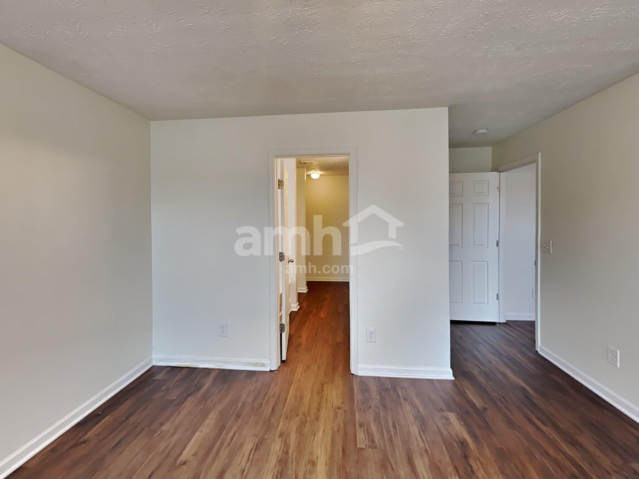 Building Photo - 1015 Patmore Ln