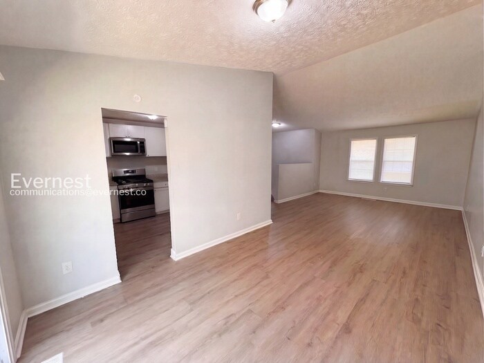 Building Photo - 426 Park Ridge Cir