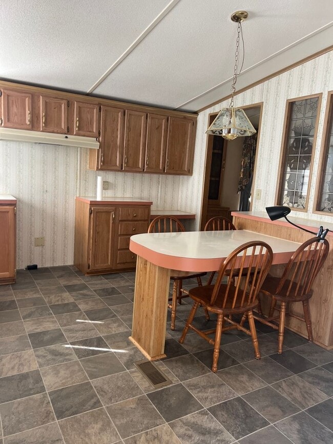 Building Photo - 511 Yost Rd