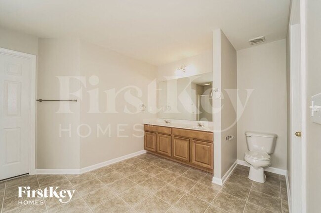 Building Photo - 7302 Lamplighter Close Dr