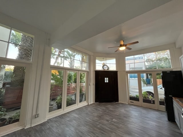 Building Photo - 159 Hollister Ave