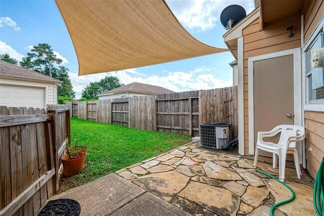 Building Photo - 3422 Glenmore Meadow Dr